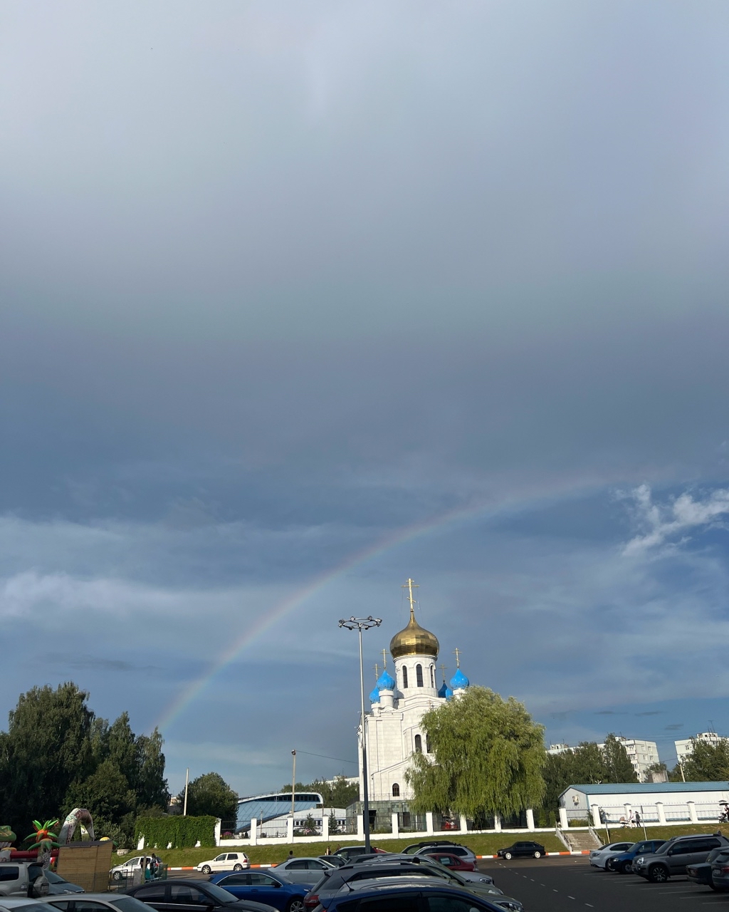 Looky_1688605241377 в LOOKY — 10 минут в магазине…. А на улице целая жизнь прошла 🌈 #смол