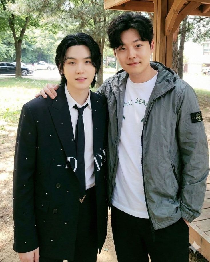 Min yoong suga bts в LOOKY — публикация