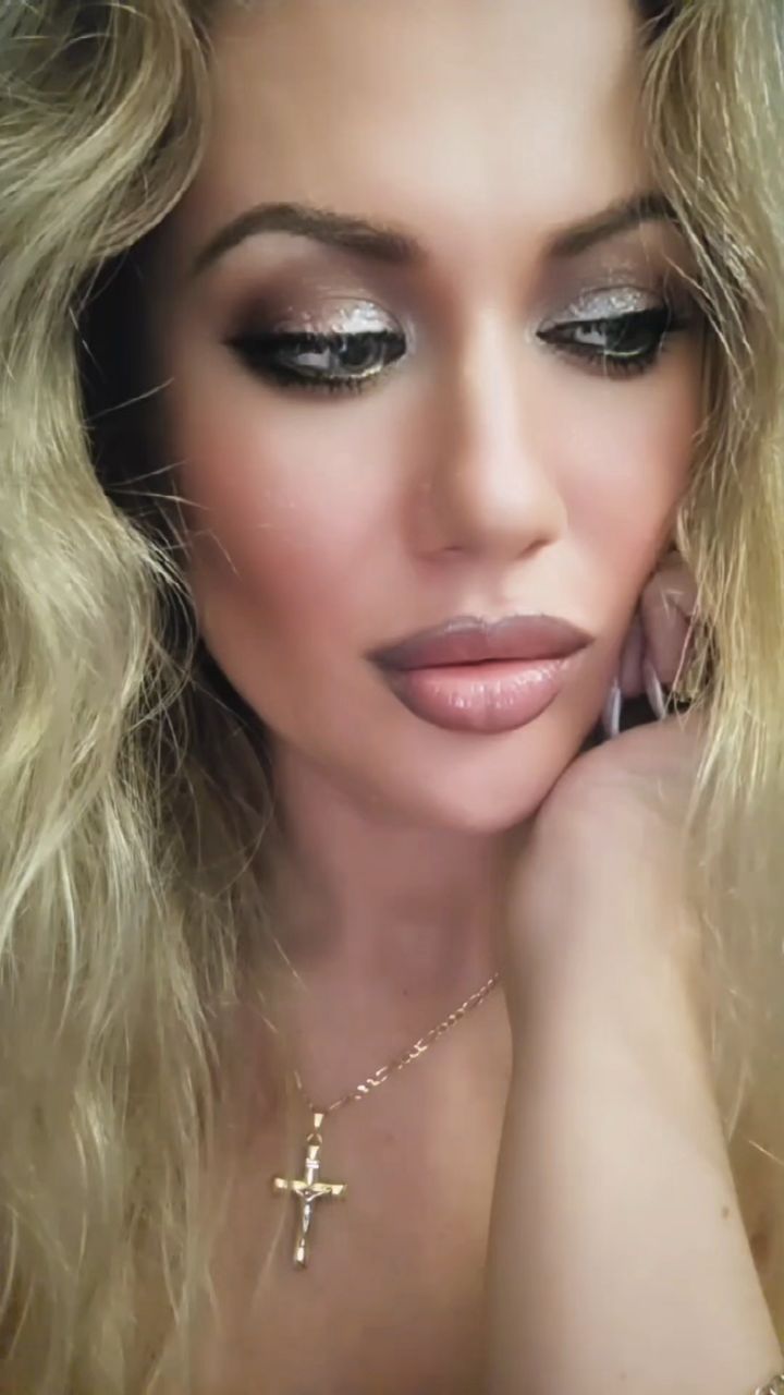 helga_keksik в LOOKY. . 