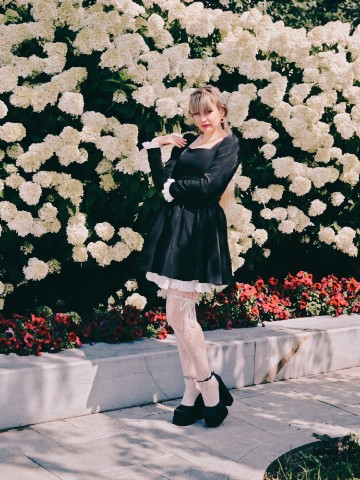 Liza_Liss в LOOKY. . Gothic vibes у замка...