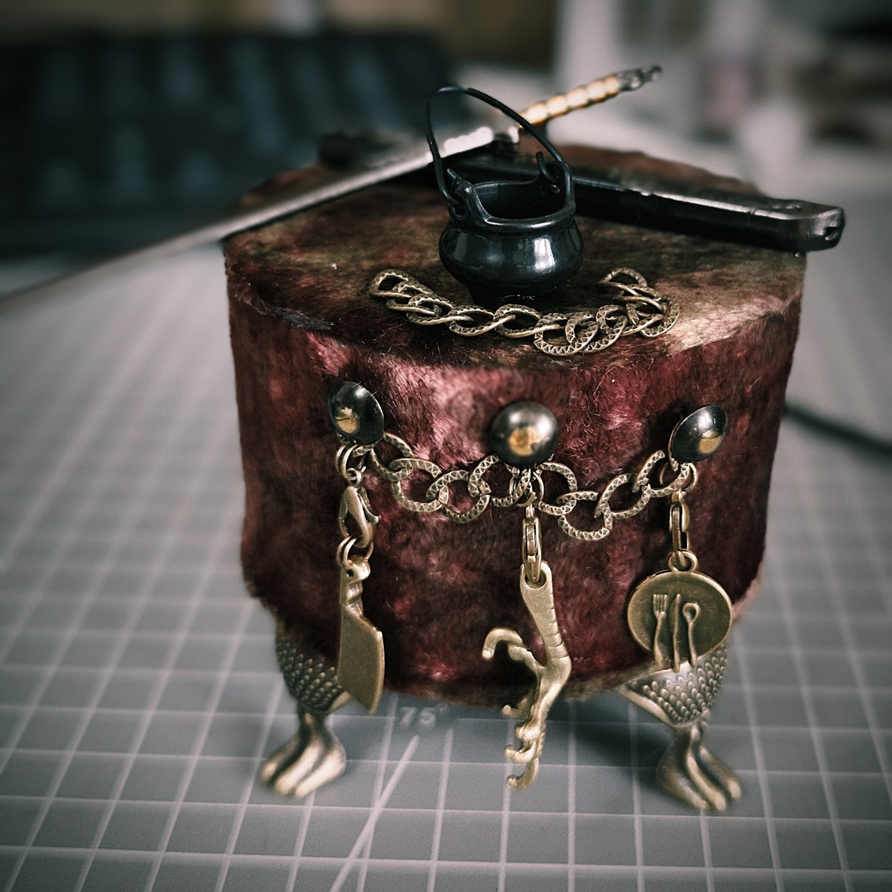 ksyushkinyigrushki в LOOKY. #процессы,#теддимишки,#ксюшкиныигрушки,#творчество,#теддидрузья,#сказочные_герои. "Пусть нету ни кола ...