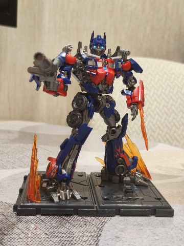 fezcake в LOOKY. #Трансформеры,#ОптимусПрайм,#Блокис,#Фигурка,#Transformers,#Blokees. Вот такой красавец О...