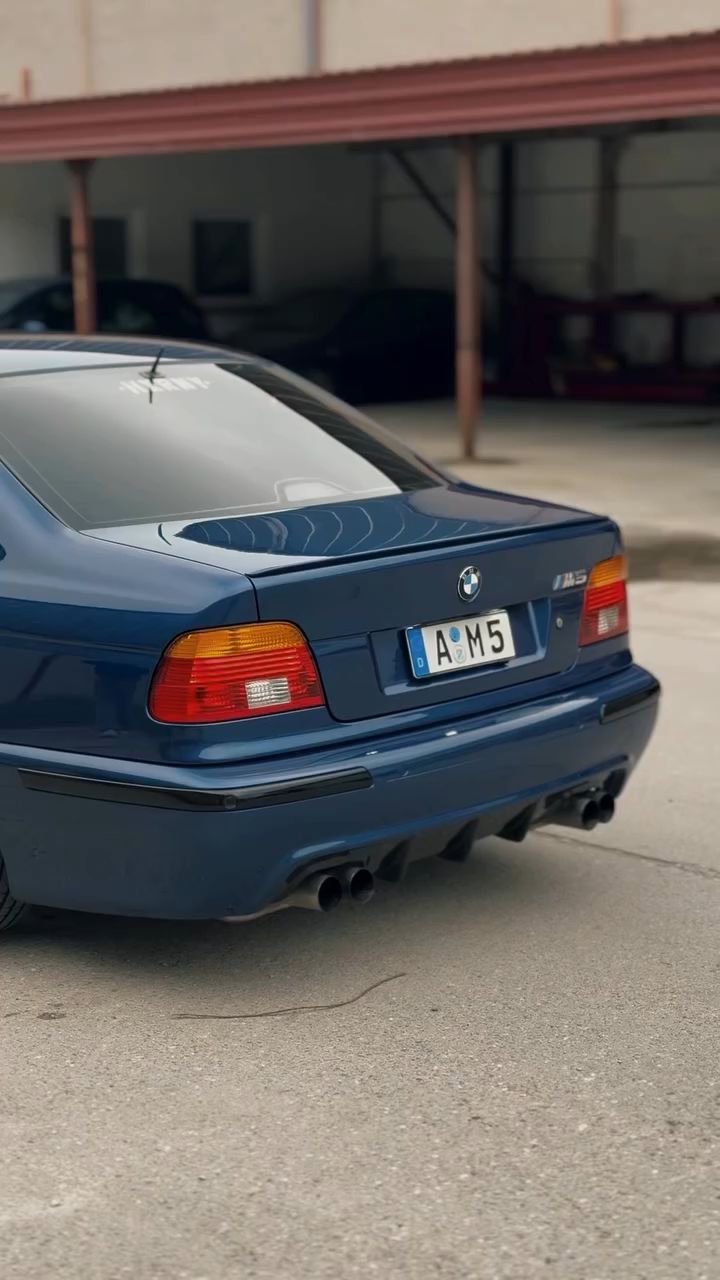 BMW E39 в LOOKY. . 
