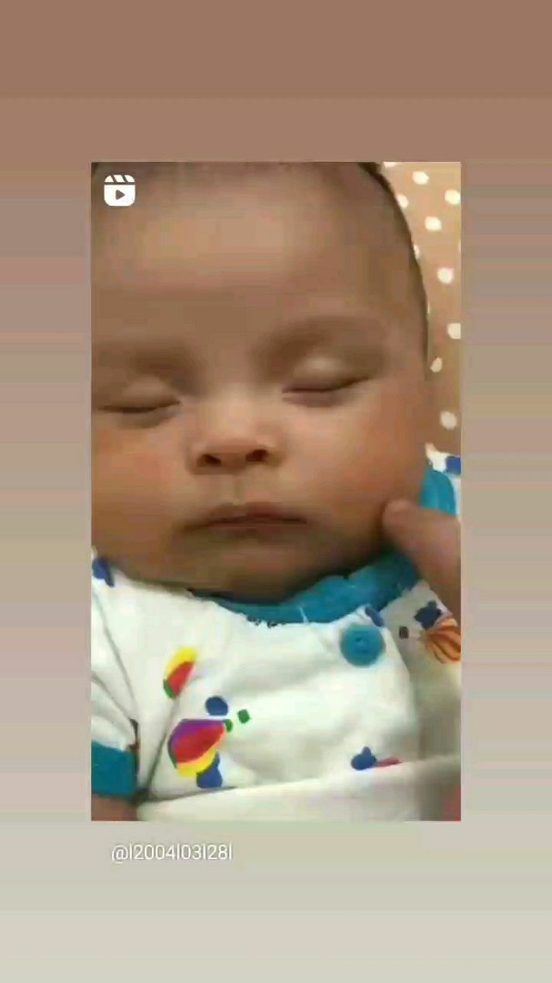 Looky_1676970394768