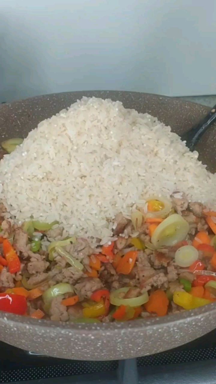 1008_tasty_food в LOOKY. . Рис с фаршем и овоща...