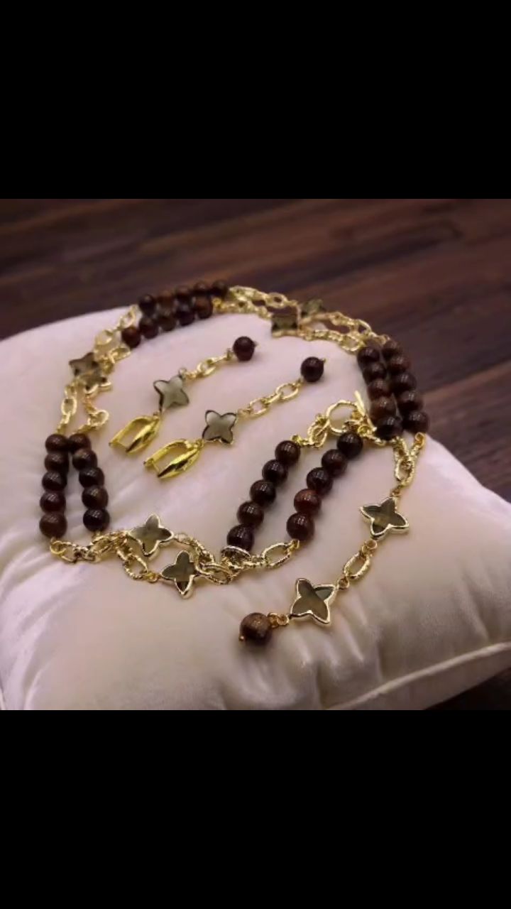 Людмила Бижумания в LOOKY. . «Украшения должны бы...