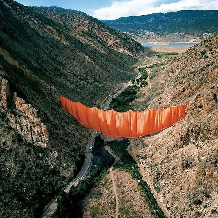 huutruongfeldu.lindberg в LOOKY. . "Valley Curtain" by ...