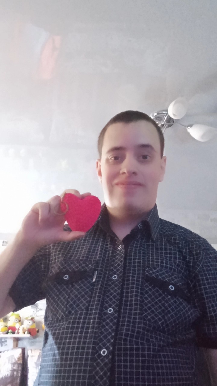 Looky_172366581592903 in LOOKY. . 