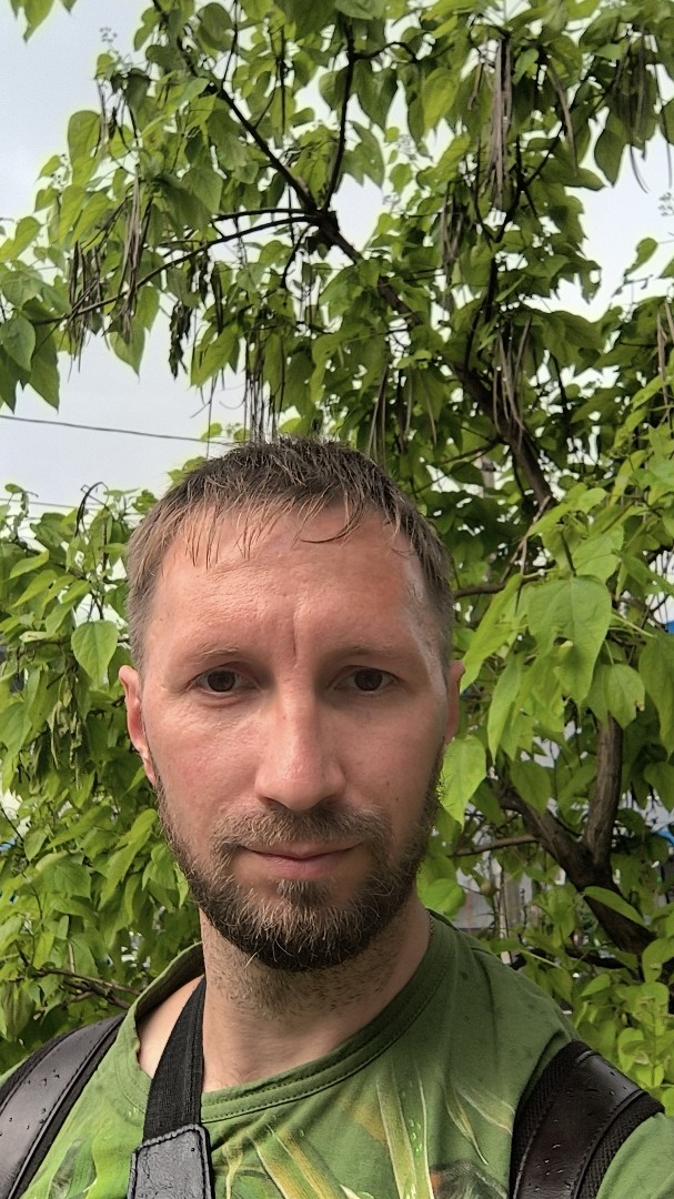 your_electrician_39 в LOOKY — С Днем Рождения, Братишка 🎊🎉💪🤝