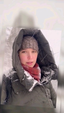 emmama_2020 в LOOKY. #ваузима,#юмор,#зима,#машина,#стихи,#шучу. .  #ваузима
Пушистым...