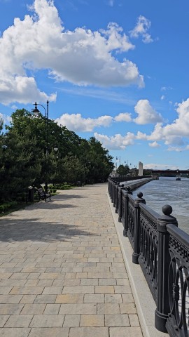 Краснодарский край in LOOKY. #славянскийрайон,#набережная,#река,#протока,#кубань,#краснодарскийкрай,#krasnodarregion,#россия. Набережная в г. Слав...
