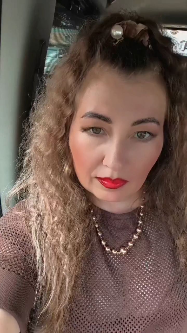 Оксана in LOOKY. . 