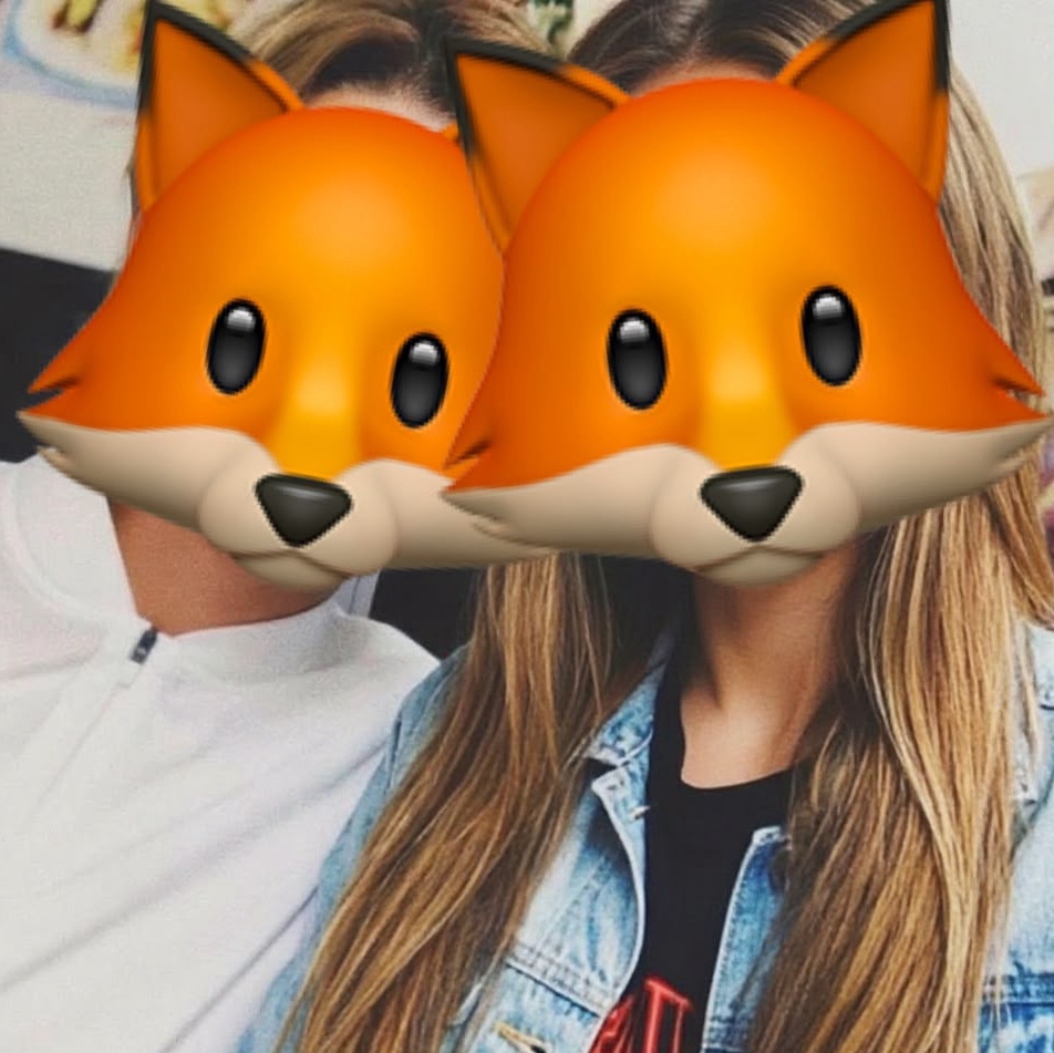  в LOOKY — Мы с моей сестренкой Ирай ей 44 но там ей 35 а мне 30