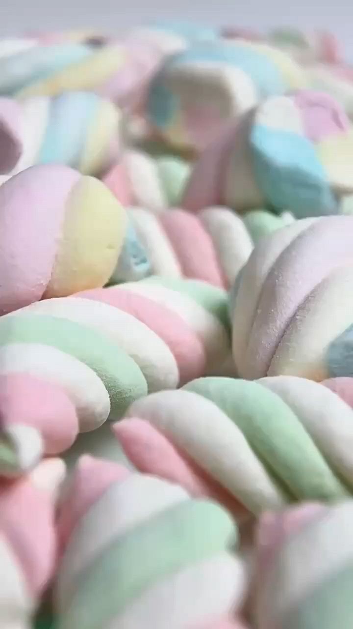 Любовь Орифлэйм в LOOKY. . 💐 Воздушное настрое...