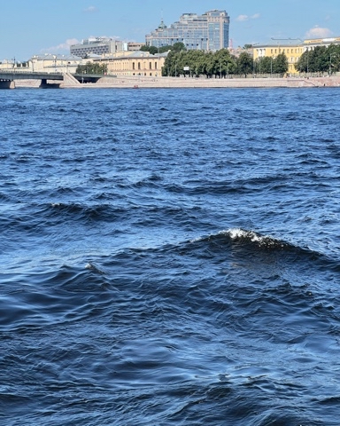 helmtv в LOOKY. . Синяя вода.