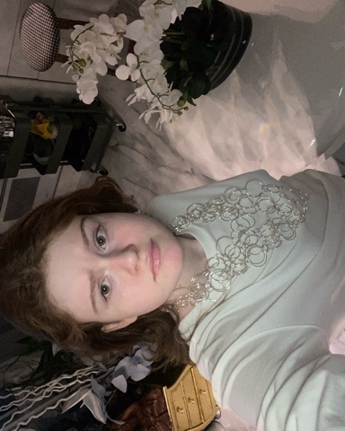 ДИАНА в LOOKY. . Всем приветики,я нов...