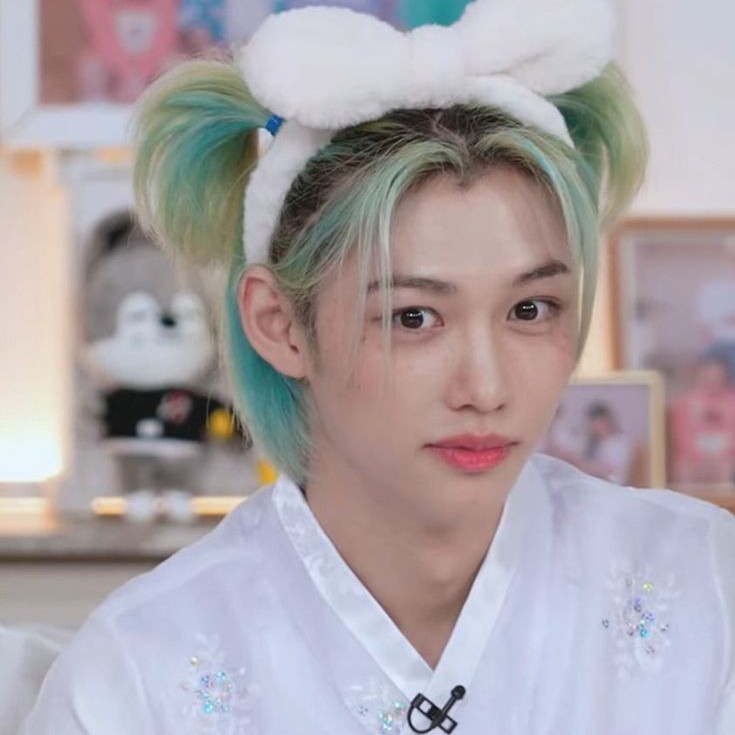 Lee_Felix in LOOKY. #felix,#Skz.. [#straykids](strayki...