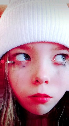Лиза Ly in LOOKY. . 