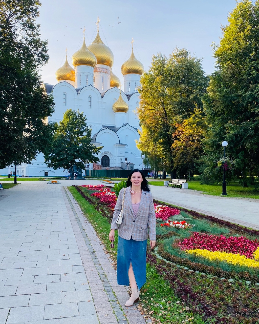 Золотая осень в Ярославле !#путешествиепозолотомукольцу #ржд [#ржд_бонус](ржд_бонус) [#путешествияпороссии](путешествияпороссии) [#путешествие_в_настоящее](путешествие_в_настоящее) 