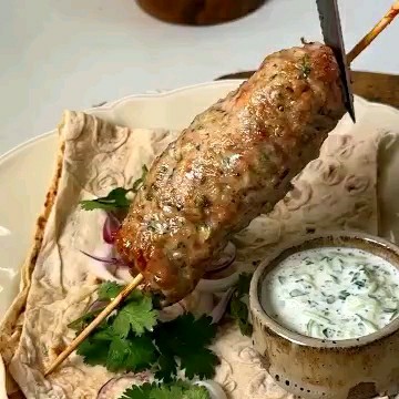 vkysno___prosto в LOOKY. #люлякебаб,#вкусныерецепты,#рецепты,#простыерецепты,#блюдаизмяса,#кулинария,#домашняяеда,#кетодикта,#рецептдня,#фудблог,#блогоеде,#еданаLOOKY,#LOOKYеда. ДОМАШНИЙ ЛЮЛЯ-КЕБАБ....