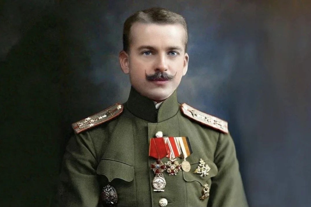 в LOOKY — 9 сентебря 1913 г. русский военный летчик Петр Нестеров впер