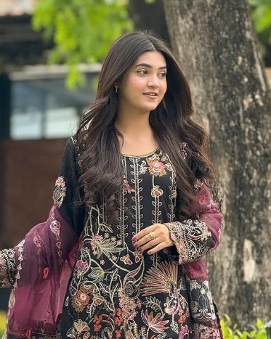 Sanjida в LOOKY. . 