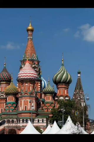 Looky_1680907625283 в LOOKY. . С днём России, друзь...