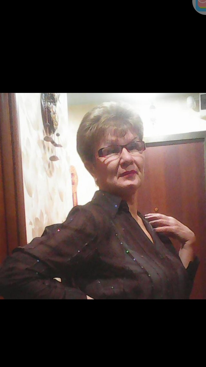 viktoria in LOOKY. . 