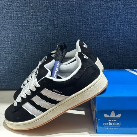 EQS SHOP в LOOKY. . Цена 5799

Кроссовки...