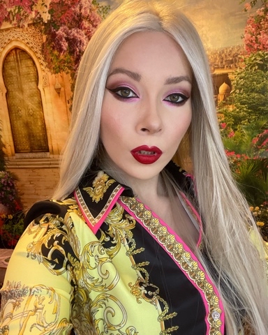 Victoria MUA Aimina в LOOKY. . Хочу сказать огромно...