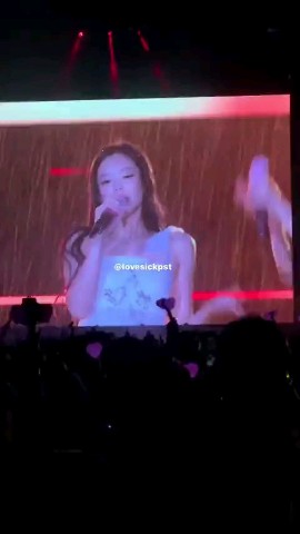 Ruby jennie in LOOKY. #JENNIE,#BLACKPINK. #JENNIE #BLACKPINK