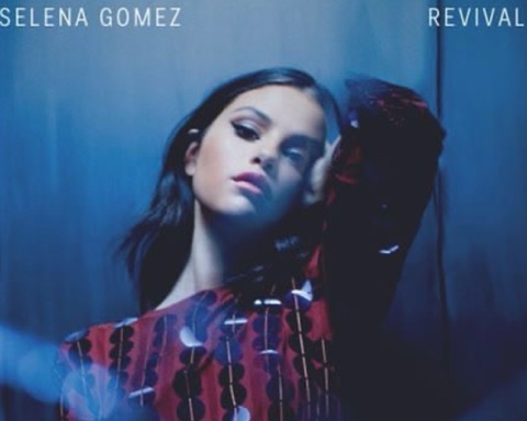 Selena Gomez в LOOKY. . “Revival” turns 10 t...