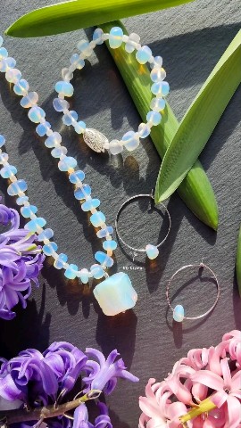 iriycrystal в LOOKY. #iriycrystal,#авторскиеукрашения,#серьгиручнойработы,#чокер,#серьгиназаказ. После ошеломительног...