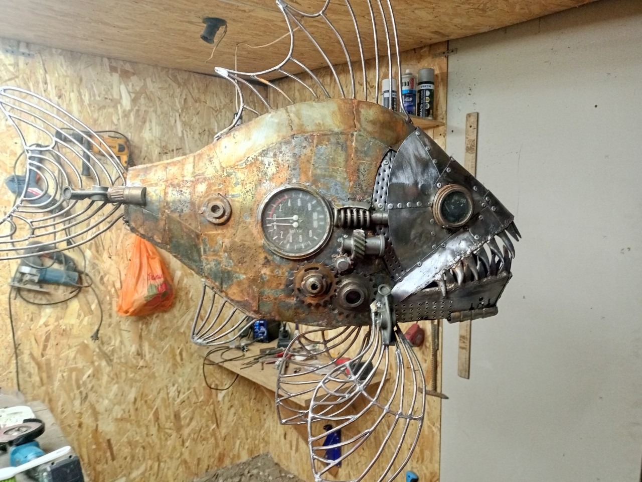 rusty_duke_workshop в LOOKY — Царь рыба