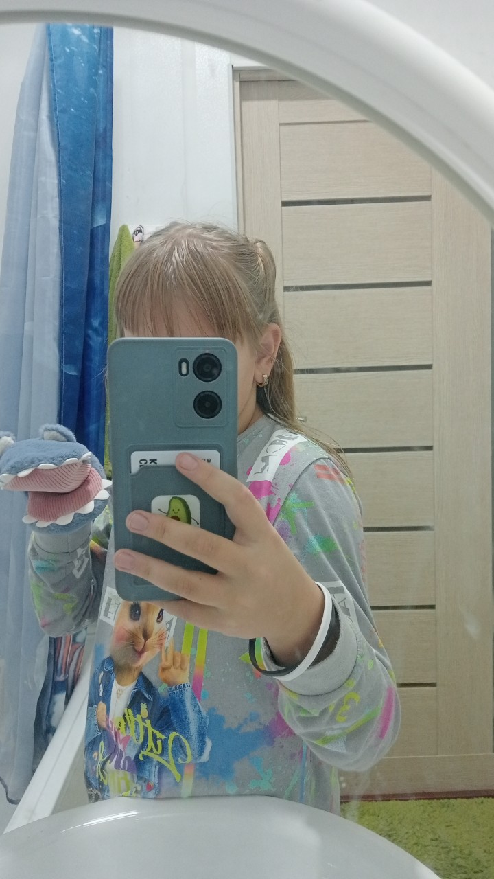 я не я в LOOKY — #варежки #голубойдинозавр #я