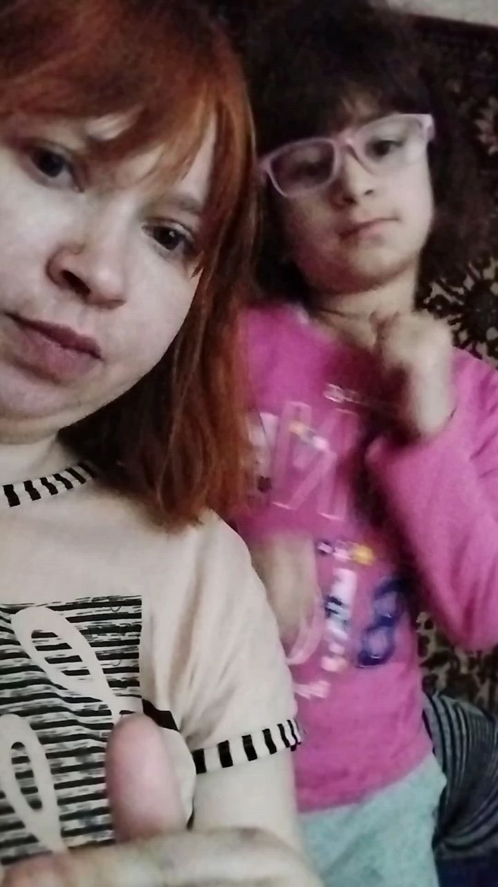 Looky_173342491538047 в LOOKY. #сидимсбобромзастолом. #сидимсбобромзастоло...