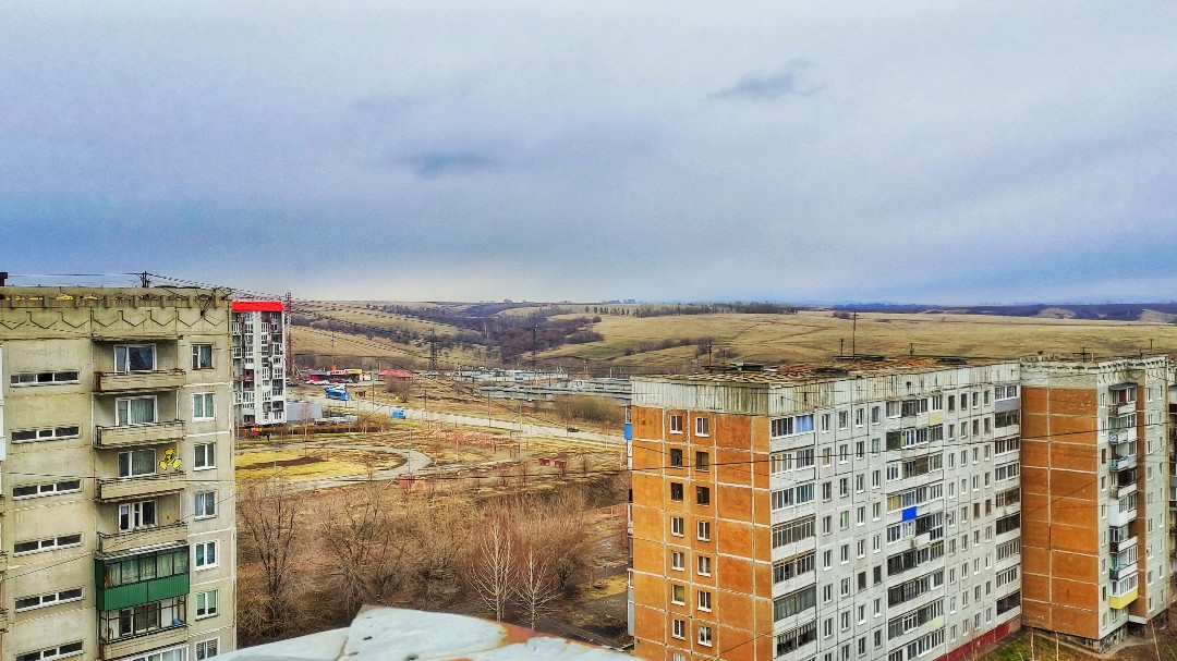 ivan.photo_nvkz в LOOKY — Окраина района