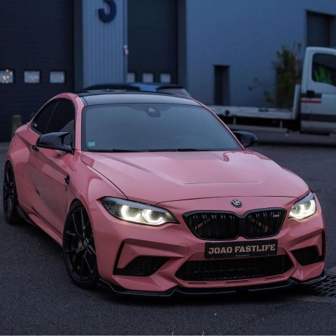 Yummy Yummy Girl в LOOKY. #pinkcar. [#pinkcolor](pinkcol...