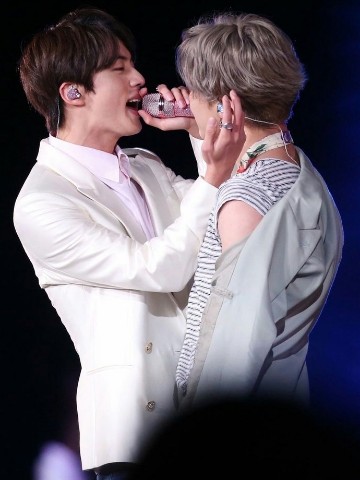 Park jimin в LOOKY. #jinmin,#vkok. Jinmin BTS 💜#bts#kp...