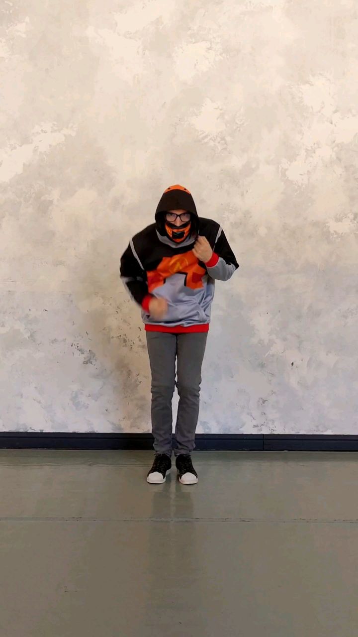 artist_vladislav в LOOKY. . 