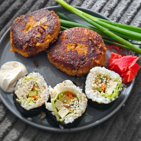 IamMariavegan в LOOKY. #веган,#вегетарианство,#пост,#успенскийпост,#чечевица,#кимбап. Чечевичные котлеты, ...