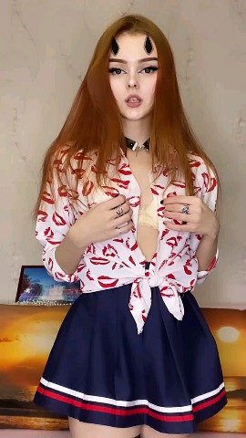 Lana Twinkle в LOOKY. . 😄