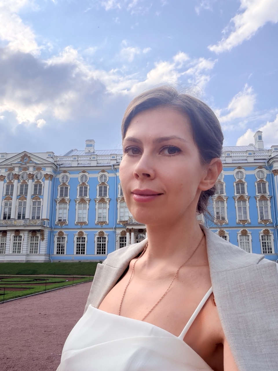 Мне кажется, дворцы мне идут ✨
[#иннарубин ](иннарубин)[#looky ](looky)