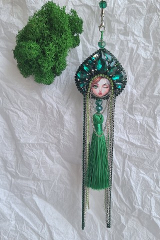 ziazika_handmade в LOOKY. #ручнаяработа,#брелок,#матрешка,#изумрудный,#зязика. Изумрудная подружка
...