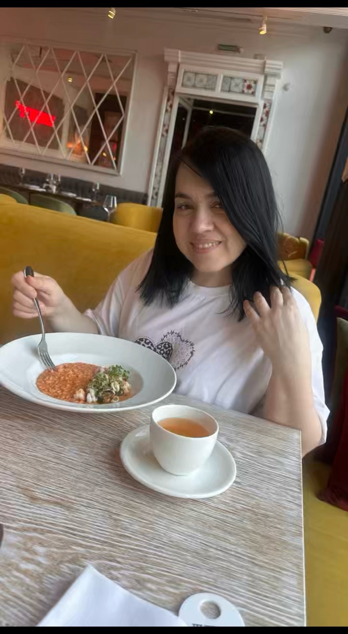 Елена Сагоян Пермь в LOOKY. . В Омске посетили пиц...