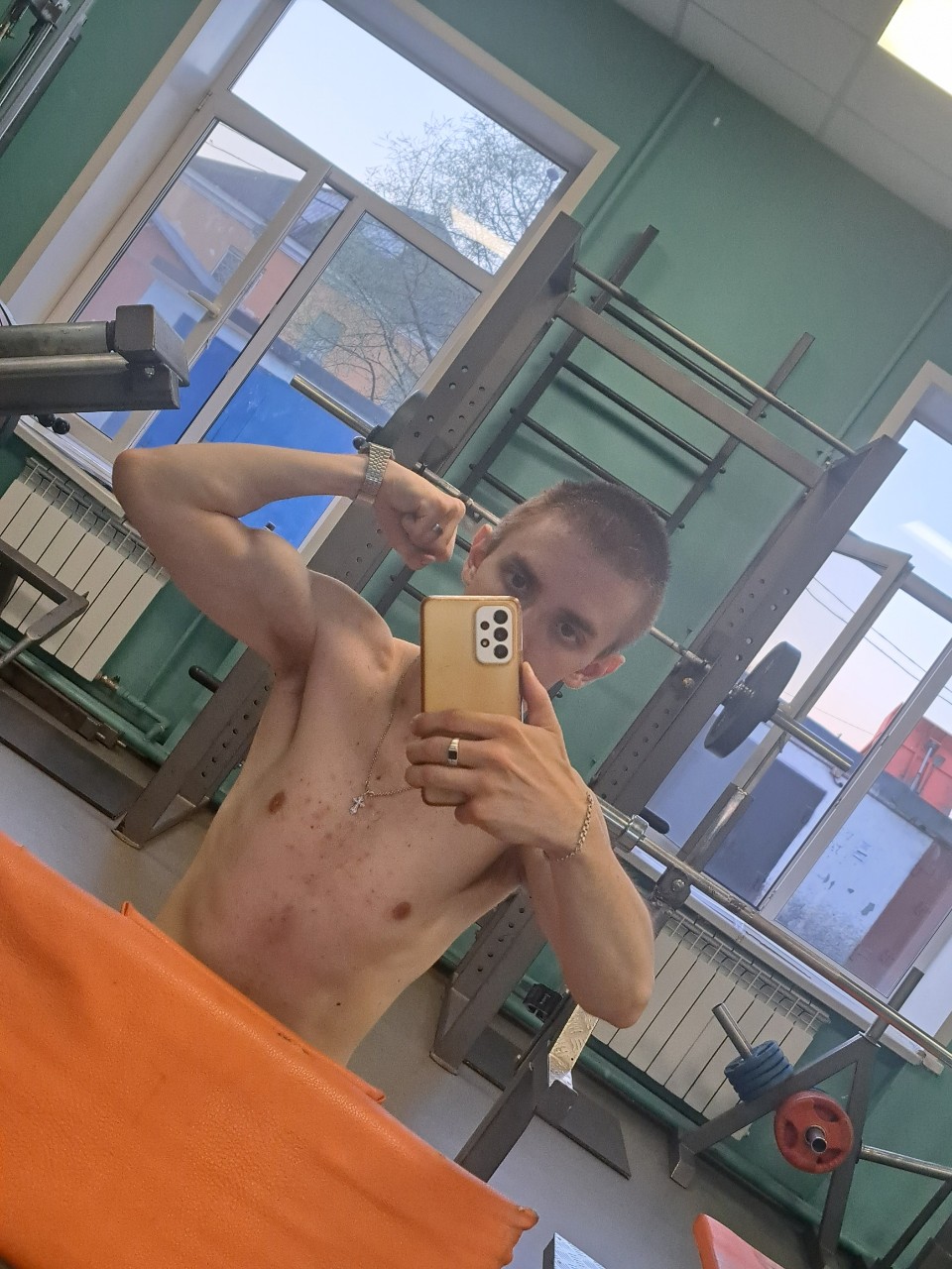 levlin in LOOKY. . Не голый я, просто т...