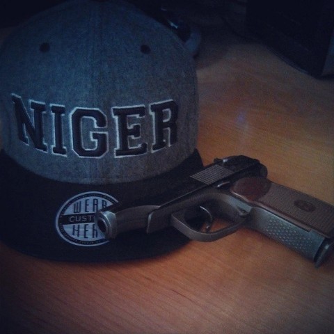 Niger_Soulja в LOOKY. #бабки,#тачки,#жирныйлайк,#топ,#краснодар,#мневсëпохуй. Цепи бабки тачки хул...
