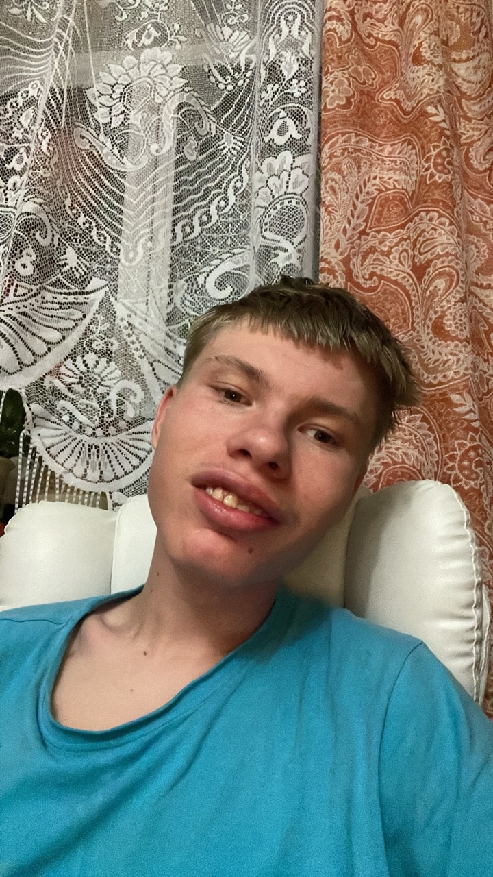 Владислав Суворин в LOOKY — публикация