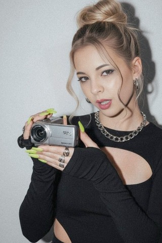 Анастасия в LOOKY. . 