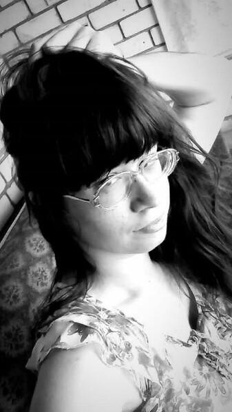 Счастлив тот, кто научился восхищаться, а не завидовать.

#БардашоваДарья #цитата #восхищаться #счастье #фото #looky